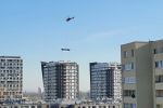 Wrocław: Helikopter lata nad dachami bloków. Mieszkańcy dzwonią na policję, Marek Jagieło