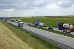 Dwa wypadki na autostradzie A4. Korki na trasie Wrocław - Legnica, regionfan