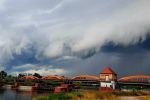 Zjawiskowe chmury nad Wrocławiem. Zrobiło się mrocznie [NOWE ZDJĘCIA], Basia Sam