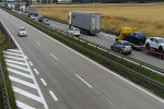 Wrocław: Autostrada A4 i AOW już się korkują. Wyjazd z miasta utrudniony, traxelektronik