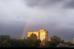 We Wrocławiu pogoda w kratkę. Na niebie pojawiła się tęcza [ZDJĘCIA], Zdjęcia nadesłane przez czytelnika