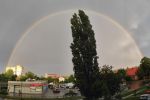 We Wrocławiu pogoda w kratkę. Na niebie pojawiła się tęcza [ZDJĘCIA], Zdjęcie nadesłane przez czytelnika