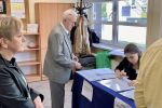 Trwają wybory samorządowe. Wybieramy władze gmin, powiatów i województw, Jakub Jurek