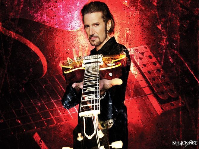 Gitarzysta Kiss zagra na Gitarowym Rekordzie Guinnessa!, mat. prasowe