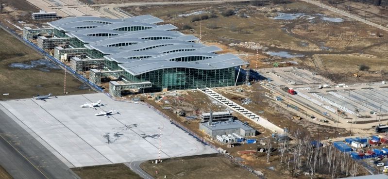 Opóźnienia w budowie terminalu wrocławskiego lotniska, Marek Przybyło, Aeroklub Wrocławski dla Wroclaw 2012