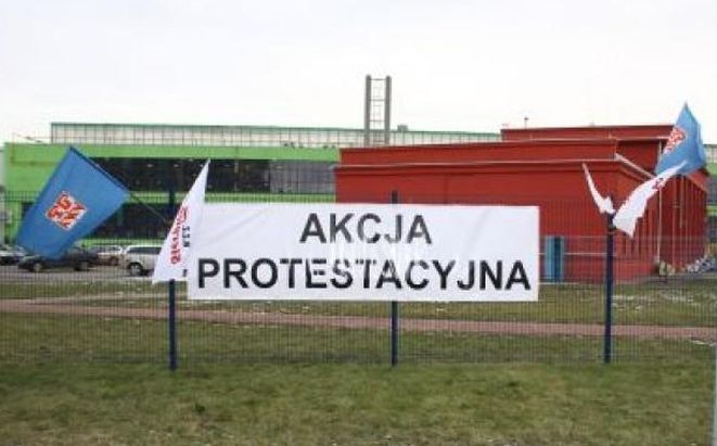 Załoga Fagoru ciągle strajkuje, solidarnosc.wroc.pl