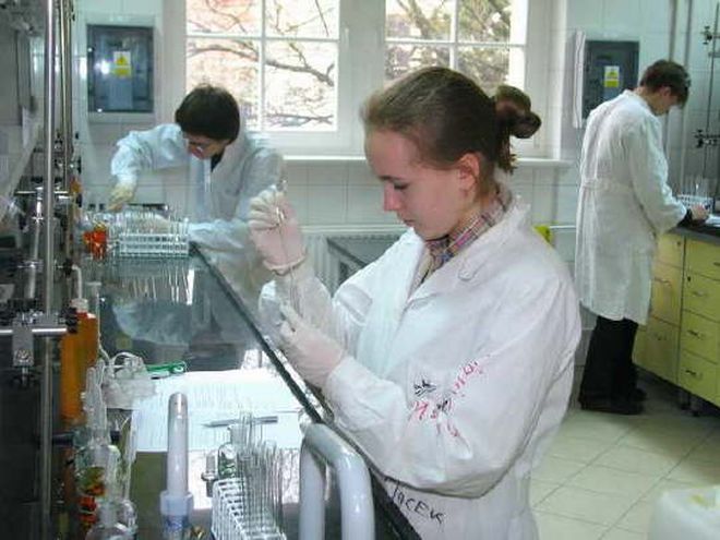 Młody Chemik Eksperymentuje 2009