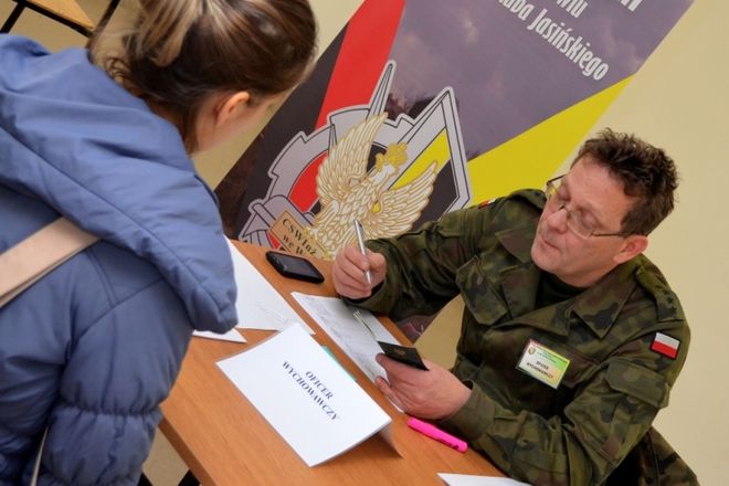 We Wrocławiu wojsko przyjmie prawie 200 ludzi do Narodowych Sił Rezerwowych, mat. Centrum Szkolenia Wojsk Inżynieryjnych i Chemicznych