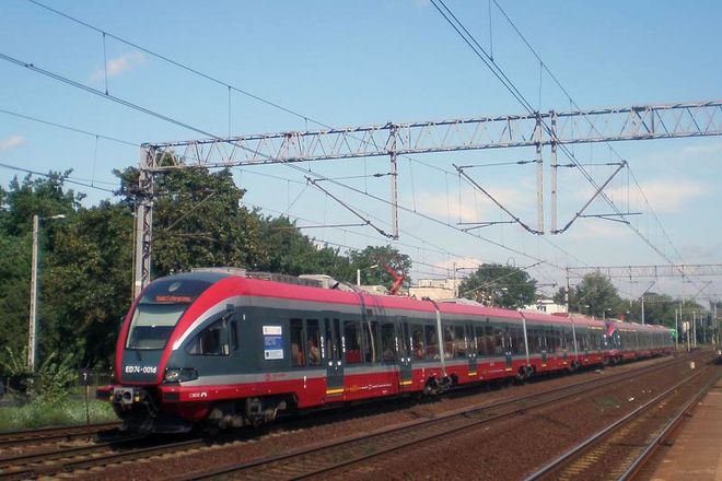 Nowoczesne polskie pociągi za 1,3 mld złotych będą wozić pasażerów z Wrocławia, wikimedia commons