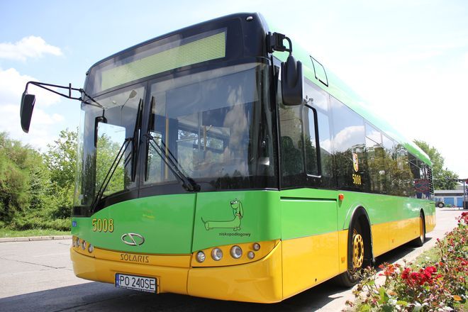 MPK testuje nowy autobus. To solaris w poznańskich barwach i z siedzeniami w koziołki [ZDJĘCIA], mat. MPK Wrocław