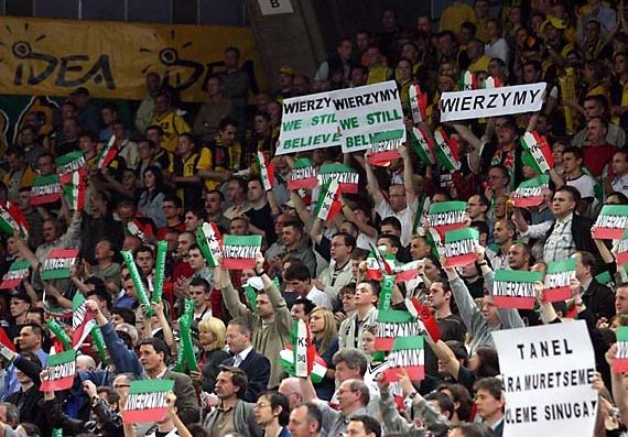 Kibice wciąż wierzą w reaktywację koszykarskiego Śląska