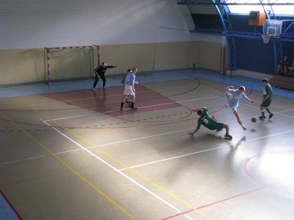 KS Karłowice jest organizatorem rozgrywek piłki nożnej halowej we Wrocławiu.