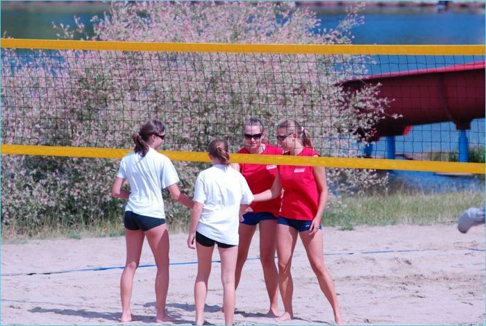 Siatkówka plażowa jest tylko jedną z wielu dyscyplin rozgrywanych w ramach Otwartych Mistrzostw Wrocławia.