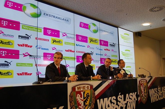 Śląsk przez 5 lat będzie grał na Stadionie Miejskim, tm