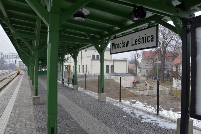 Stacja kolejowa w Leśnicy odzyskuje blask. Historia łączy się z nowoczesnością , mat. PKP