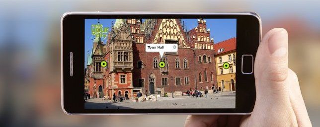 Aplikacja umożliwia zwiedzanie miasta za pomocą rozszerzonej rzeczywistości