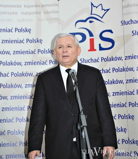 Jarosław Kaczyński przyjechał do Wrocławia. Prosił o głosy na Stachowiak-Różecką [FOTO], tm