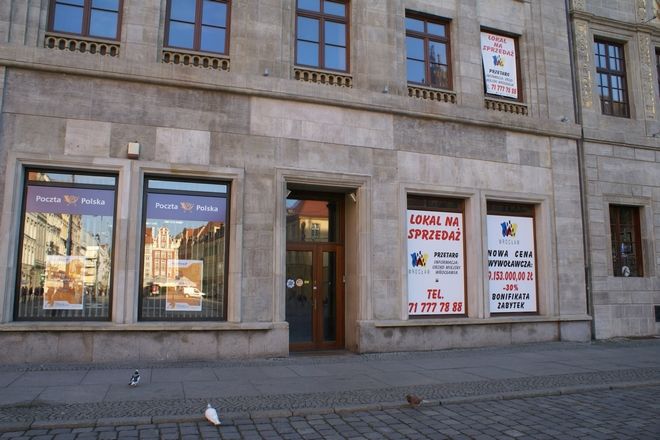 Magistrat o prawie 4 mln zł obniżył cenę za lokal w Rynku