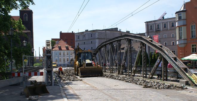 Na remontowanych mostach Młyńskich zamknięto przejście dla pieszych, archiwum