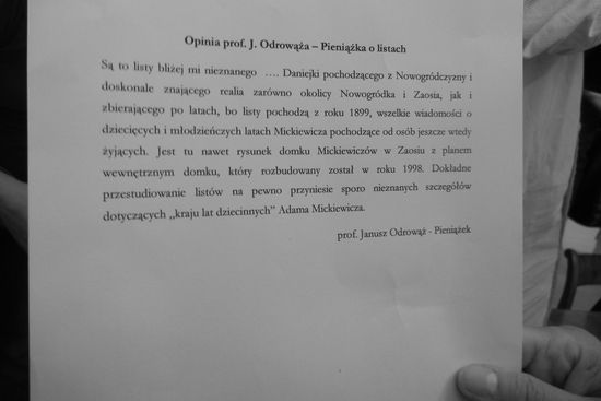 Bronisław Komorowski oddał Ossolineum listy ze swoich rodzinnych zbiorów, dk