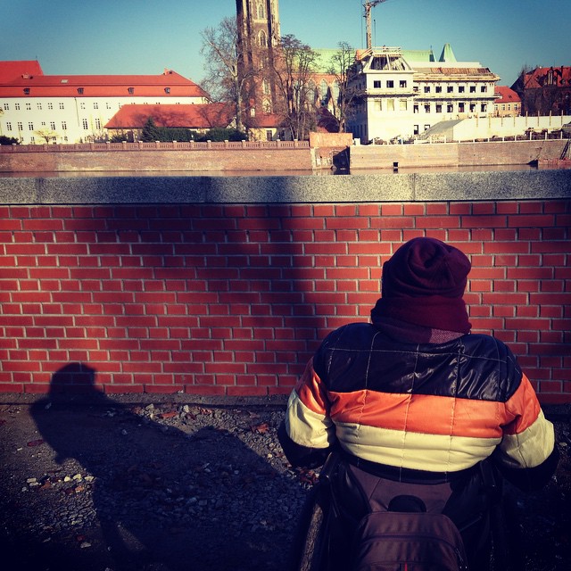 Rafał Dutkiewicz obiecuje: mur zasłaniający widok na Ostrów Tumski będzie niższy, instagram.com/tfurca/