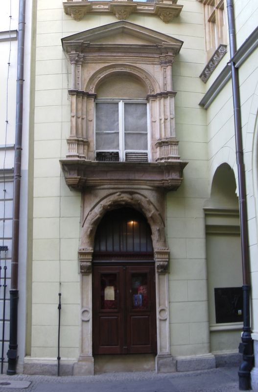 Odkrywamy Wrocław: Dom Płócienników, Wikimedia Commons