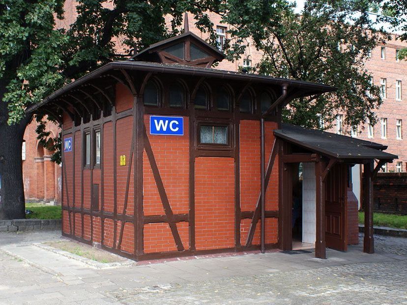 Odkrywamy Wrocław: Przedwojenne szalety publiczne, Wratislaviae Amici