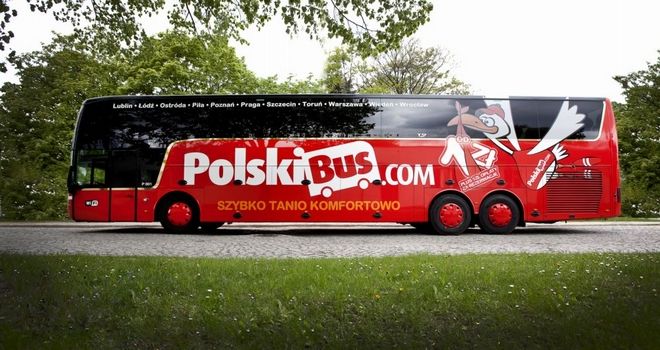 O włos od wypadku Polskiego Busa pod Wrocławiem. Kierowca dostał udaru, autokar zatrzymali pasażerowie, mat. PolskiBus.com