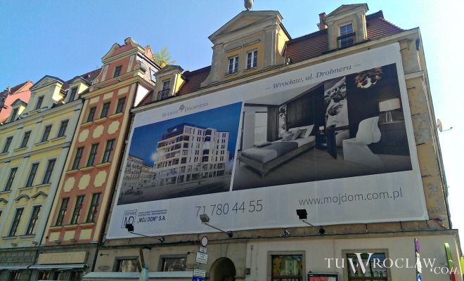 Wielkoformatowe reklamy mają zniknąć z budynków w centrum miasta