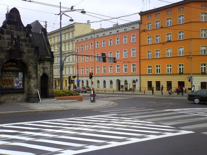 Oświetlą ulice i niebezpieczne miejsca we Wrocławiu. Zobacz, które [LISTA], archiwum