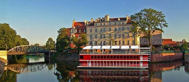 Pierwsza we Wrocławiu restauracja na wodzie, hotel-tumski.com.pl