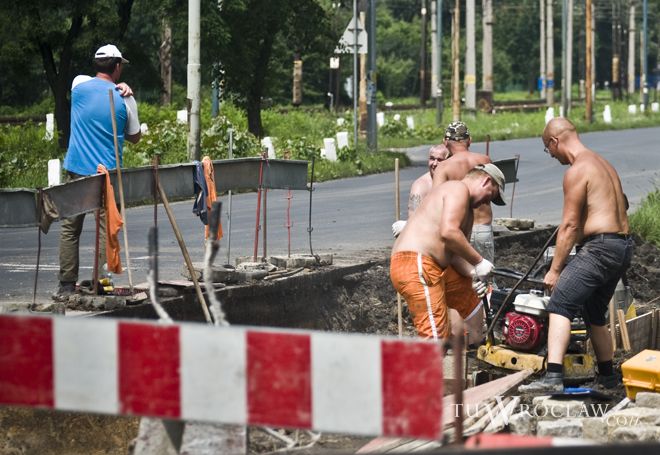 Powstaje nowa zatoka autobusowa przy ulicy Bystrzyckiej, Magda Oczadły