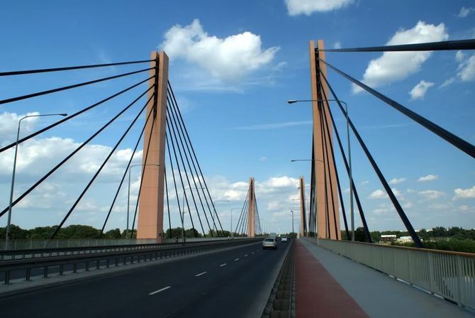Stan techniczny mostu Milenijnego jeszcze w tym roku zostanie sprawdzony