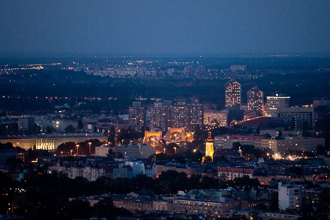 Wieczorna panorama miasta ze 150 metra Sky Tower, abe