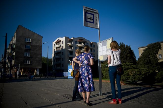 Nowy przystanek tramwajowy na ulicy Św. Katarzyny, Magda Oczadły