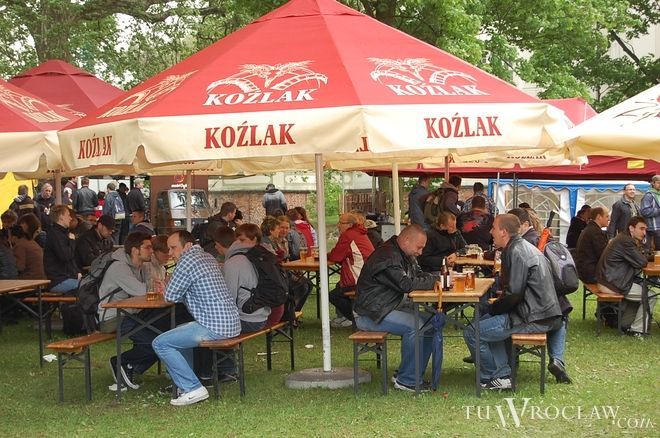 Wrocławianie chętnie uczestniczą we Wrocławskim Festiwalu Dobrego Piwa