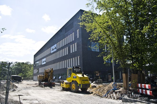 Wrocławskie uczelnie inwestują miliony złotych w nowe budynki [RAPORT], archiwum
