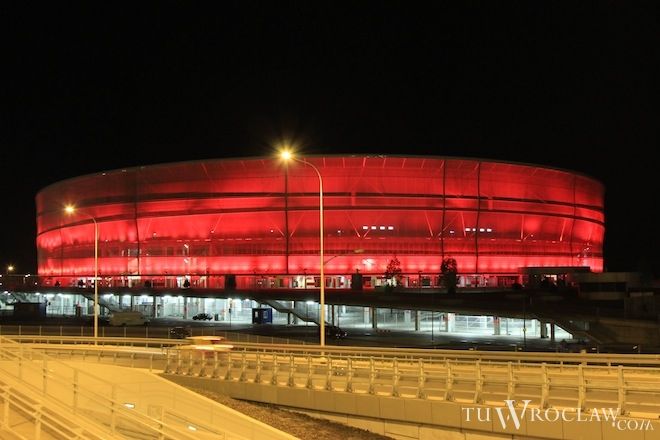 Wrocławski stadion w końcu świeci jak chiński lampion, Krzysztof Wilma