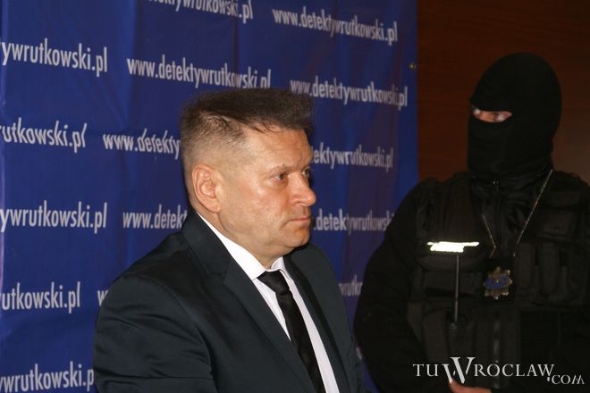 Detektyw Rutkowski przyjechał do Wrocławia. Będzie szukał zaginionego studenta, Tomek Matejuk