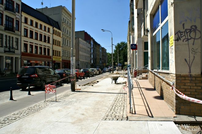 Miasto jeszcze przed zimą wyremontuje chodniki na 7 ulicach, archiwum