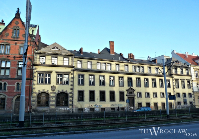 Uniwersytet znów sprzedaje XVIII-wieczny pałac tuż przy Rynku. Kolejny raz spuścili z ceny, archiwum