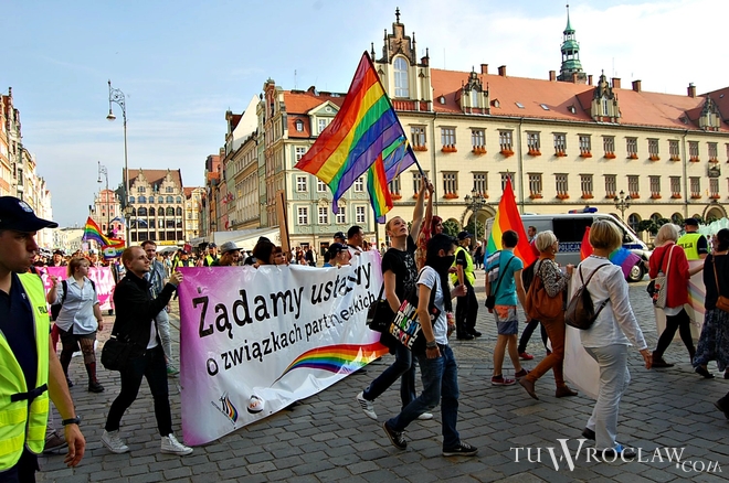 Marsz Równości przeszedł przez Wrocław. Manifestowali przeciw dyskryminacji [FOTO], tm