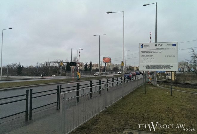 Radni apelują do kolejarzy o budowę wiaduktu nad Strzegomską. „Jego brak uniemożliwia puszczenie tramwaju”, archiwum