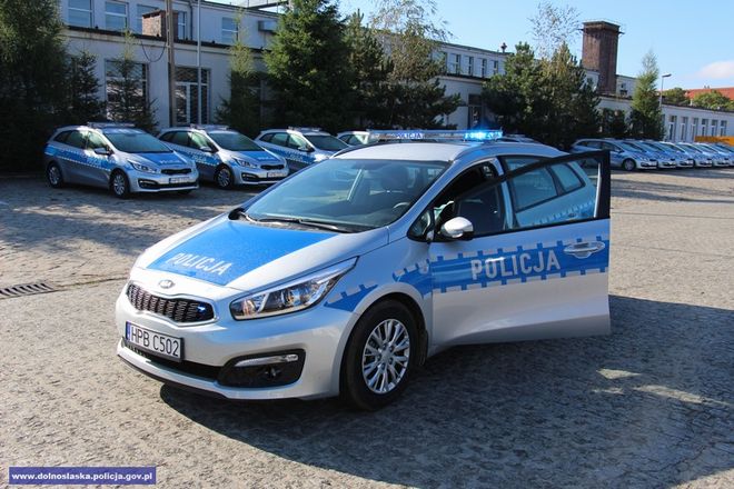 Co czwarty kierowca we Wrocławiu i w regionie nie dba o zapinanie pasów w samochodzie, mat. dolnośląskiej policji