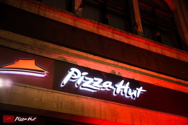 Dwudziestolecie Pizza Hut w Polsce w restauracji na wrocławskim Rynku