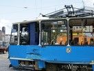 Wypadek z udziałem tramwaju i 2 aut na ulicy Traugutta