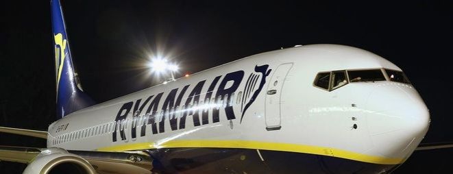 Ryanair uruchamia połączenia krajowe z Wrocławia, archiwum